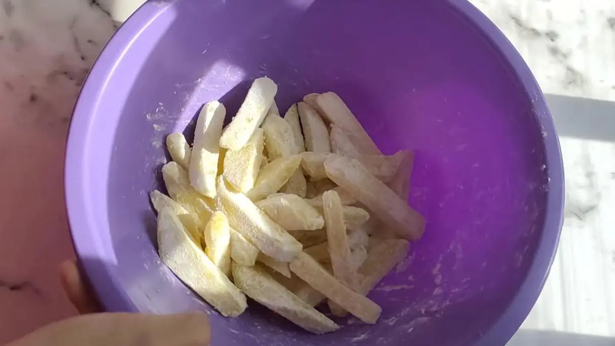 S tímto trikem budou hranolky z horkovzdušné fritézy konečně opravdu křupavé 3 S tímto trikem budou hranolky z horkovzdušné fritézy konečně opravdu křupavé