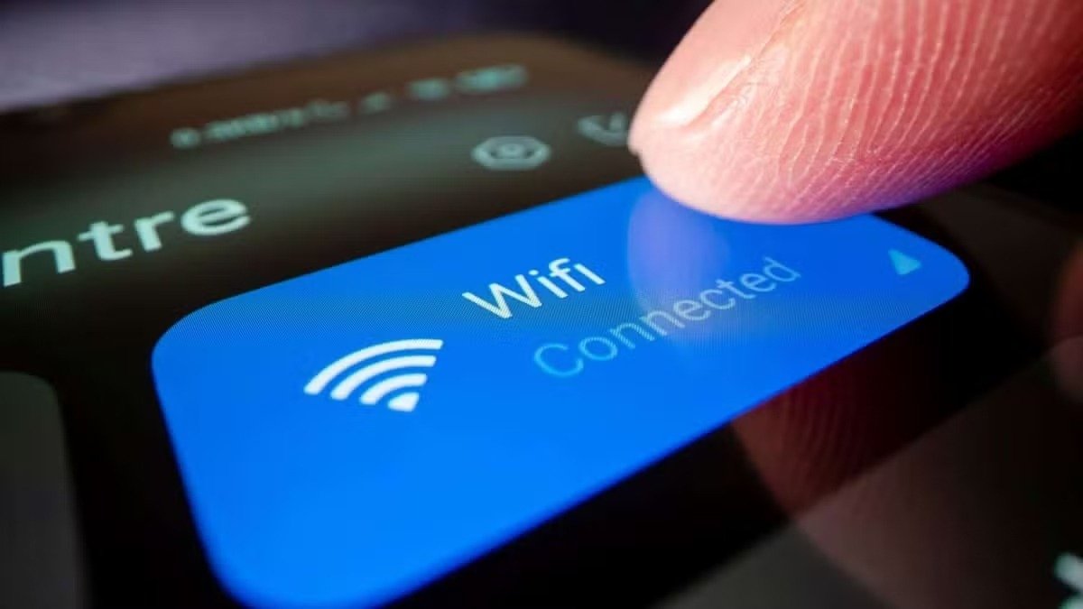 Proč odborníci doporučují na noc vypínat Wi-Fi