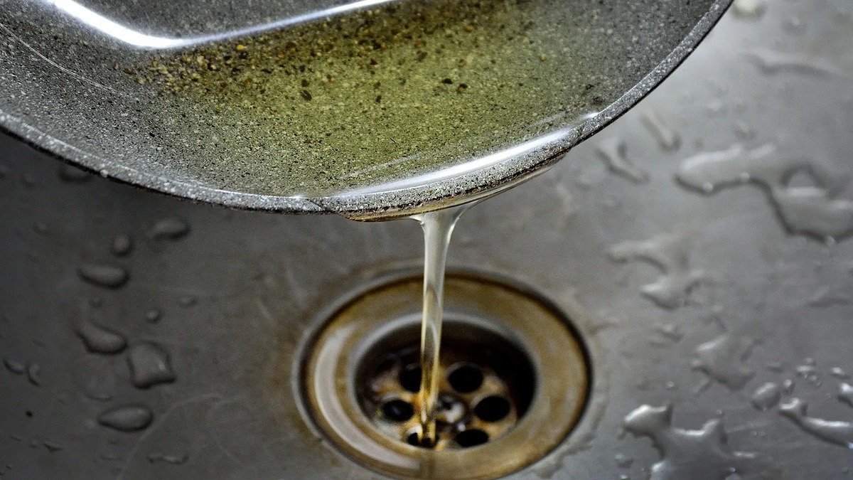 Rada instalatéra 1 kapka do odpadu a kanalizace se už nikdy neucpe