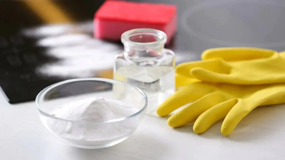 Plast na záchodě zežloutl? Tady je nejlepší trik, jak ho okamžitě znovu vybílit 3 Plast na záchodě zežloutl? Tady je nejlepší trik, jak ho okamžitě znovu vybílit