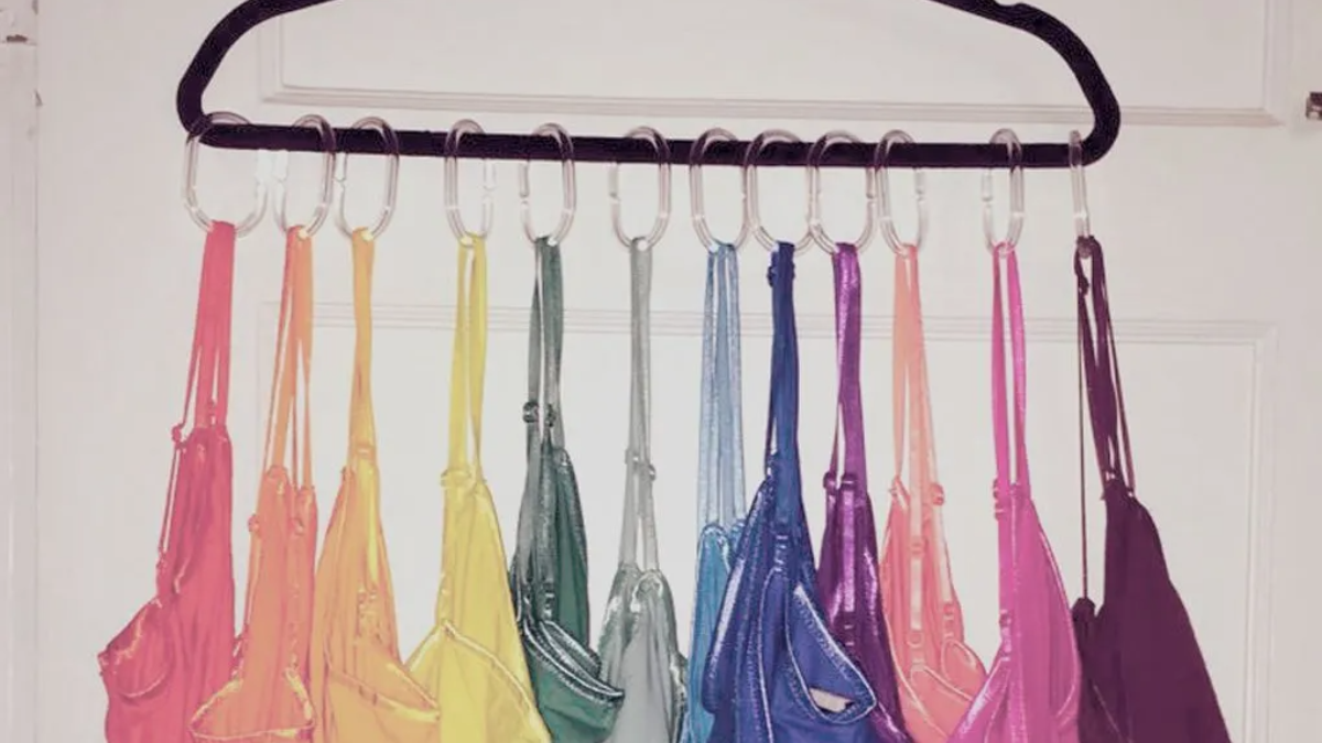 Geniální trik: jak získat v šatní skříni dvojnásobek místa 3 Geniální trik: jak získat v šatní skříni dvojnásobek místa