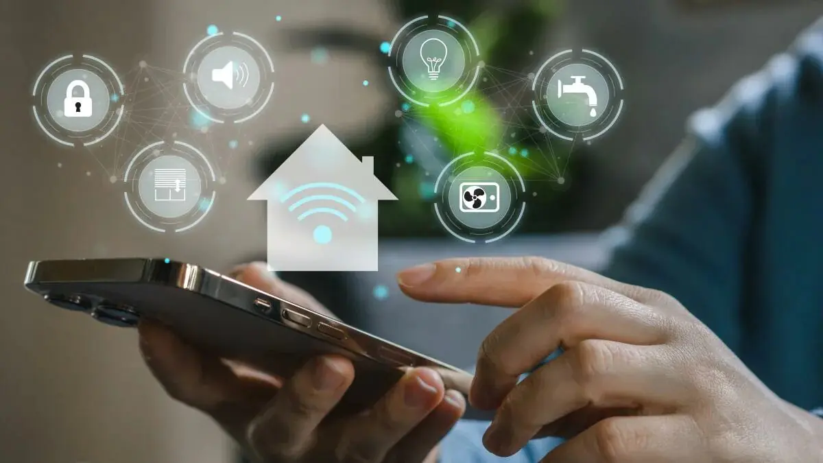 Jak ochránit svá zařízení před hackerskými útoky? Kompletní průvodce