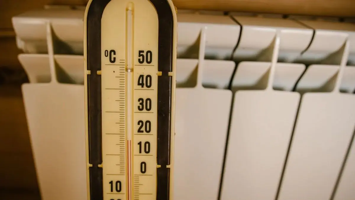 Úplně uzavřené radiátory v nevyužívaných místnostech mohou naopak zvýšit spotřebu energie 3 Úplně uzavřené radiátory v nevyužívaných místnostech mohou naopak zvýšit spotřebu energie